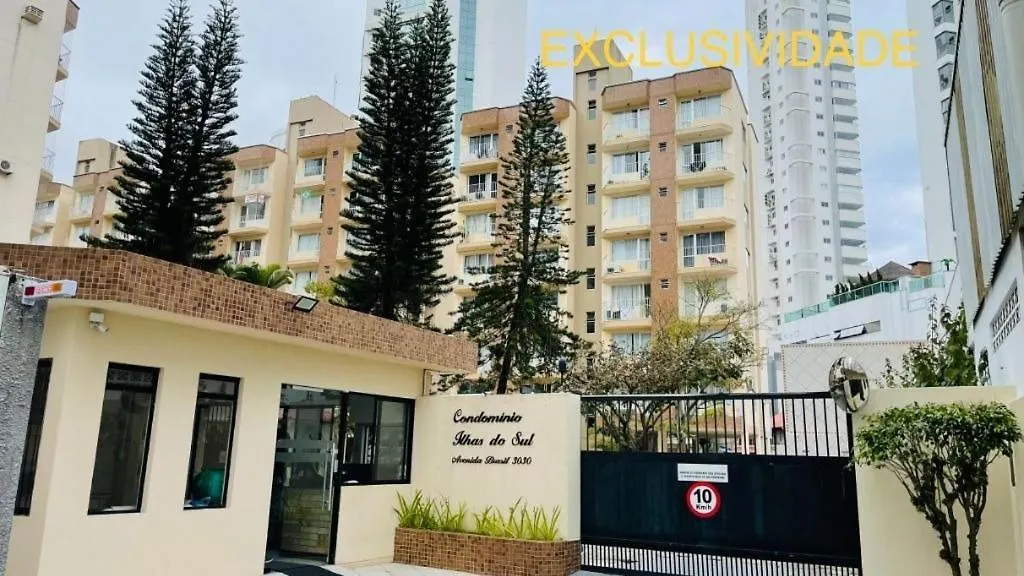 Apartamento Com Piscina Balneário Camboriú アパート